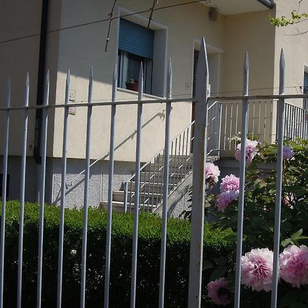 B&B Carlotta Μπολόνια Εξωτερικό φωτογραφία