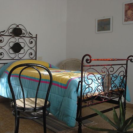 B&B Carlotta Μπολόνια Εξωτερικό φωτογραφία